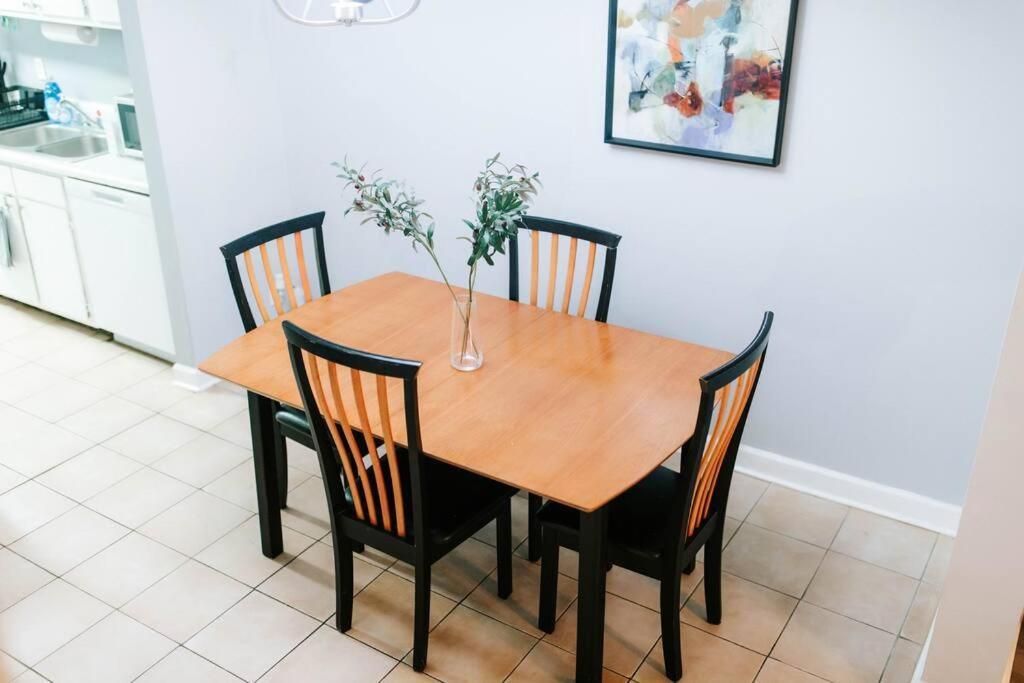 Апартаменты Cozy 3-Bed Athens Getaway, Right Near Uga! Экстерьер фото